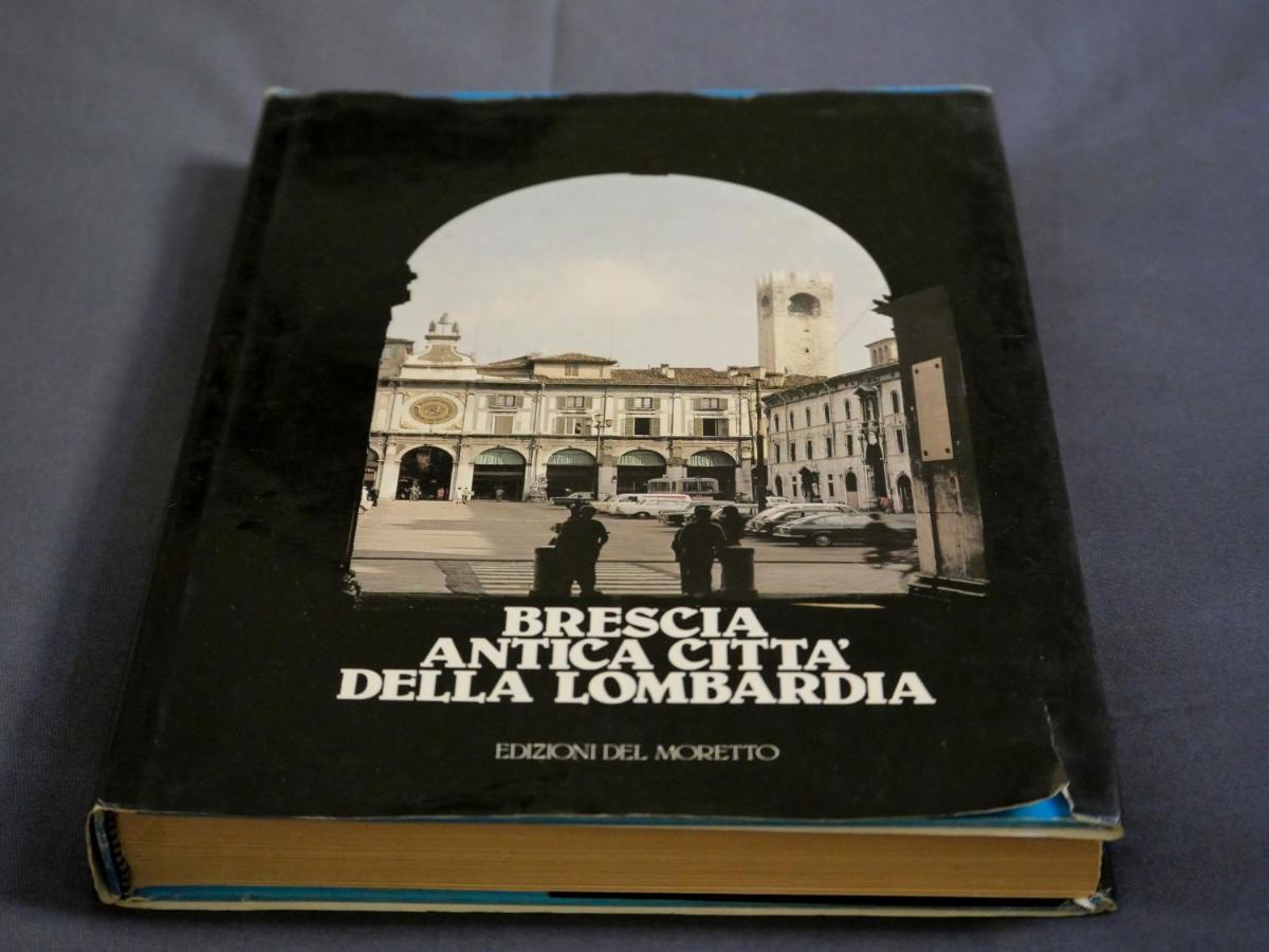 Chambers Short Rentals - Via Gezio Calini Brescia - 2 Studio Flats المظهر الخارجي الصورة