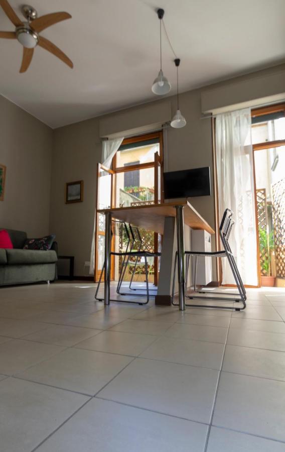 Chambers Short Rentals - Via Gezio Calini Brescia - 2 Studio Flats المظهر الخارجي الصورة